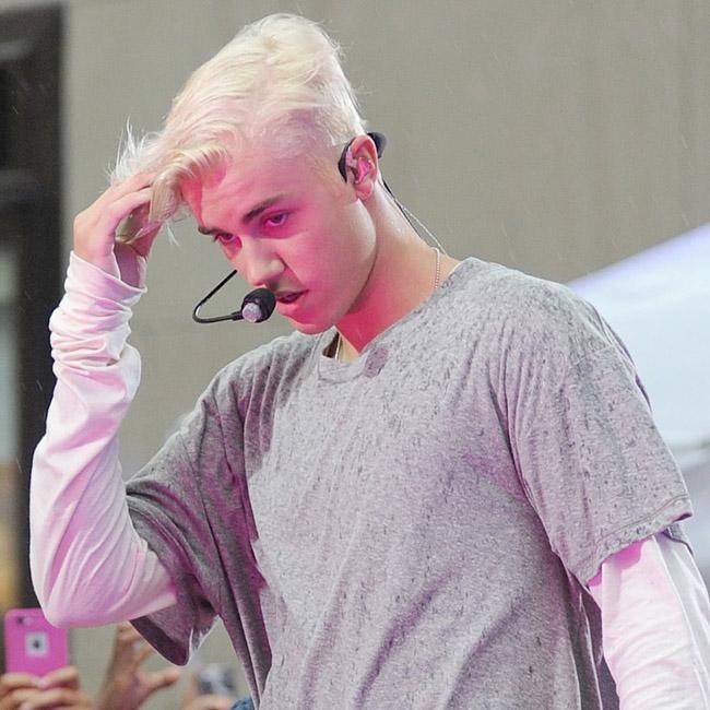 Justin Bieber Shows Off Bleach Blonde Hair
