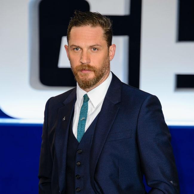 Tom Hardy Is Confident In His Sexuality 