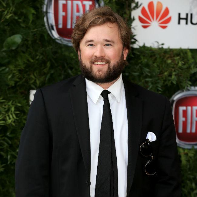 Хэйли джоэл осмент биография. Хэйли Джоэл Осмент. Haley Joel Osment 2023. Юджин Осмент.