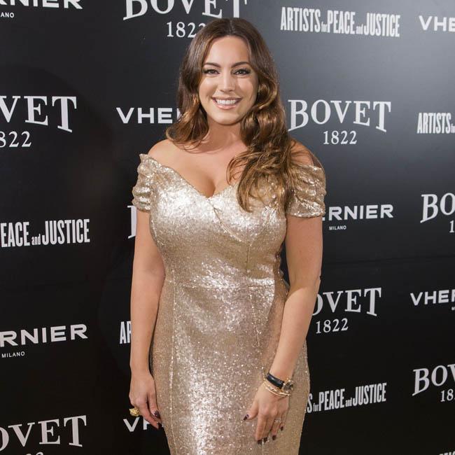 kelly brook weight gain 2017